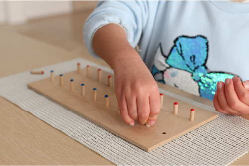 指先トレーニングを行う療育活動